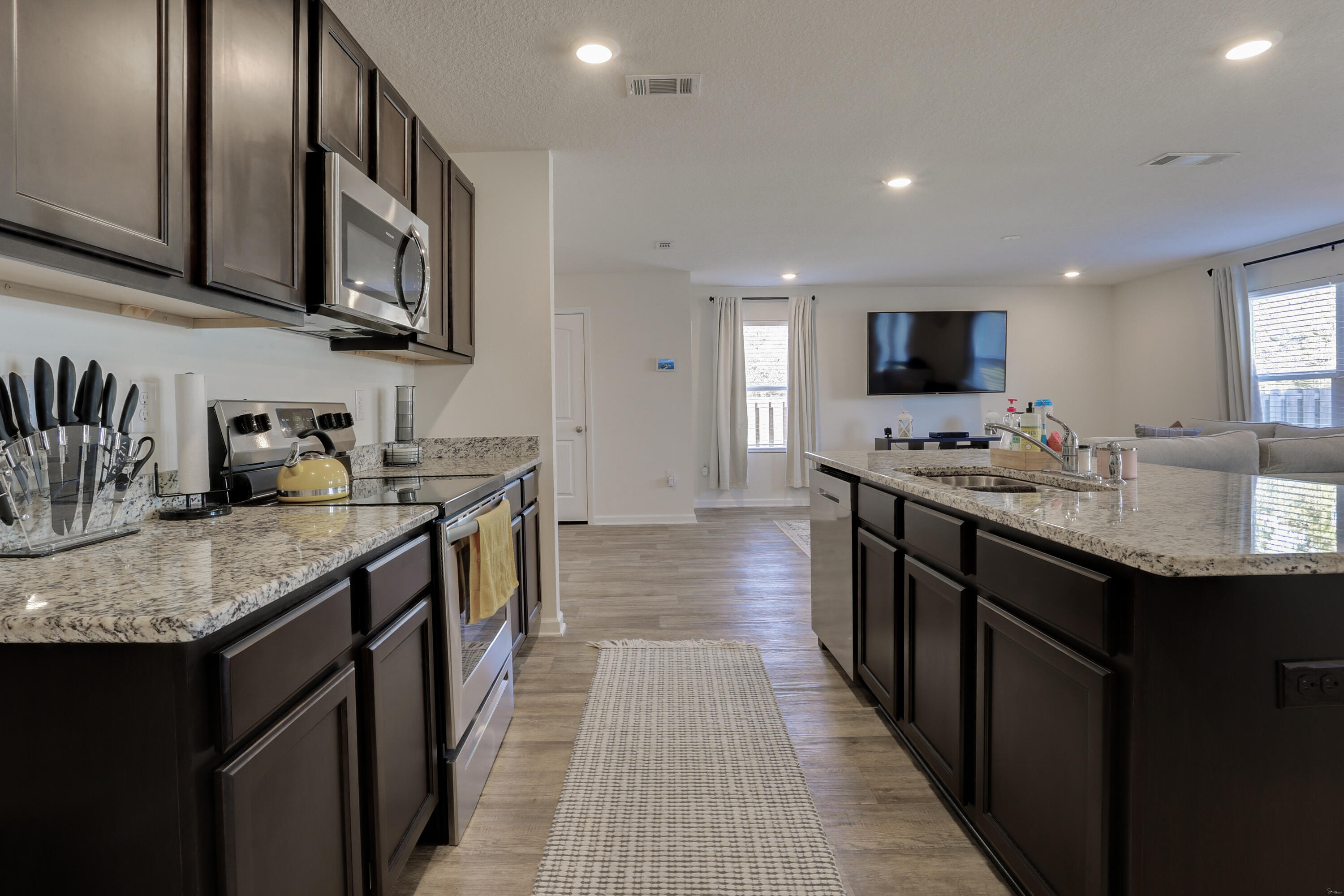 Redstone Commons - Residential