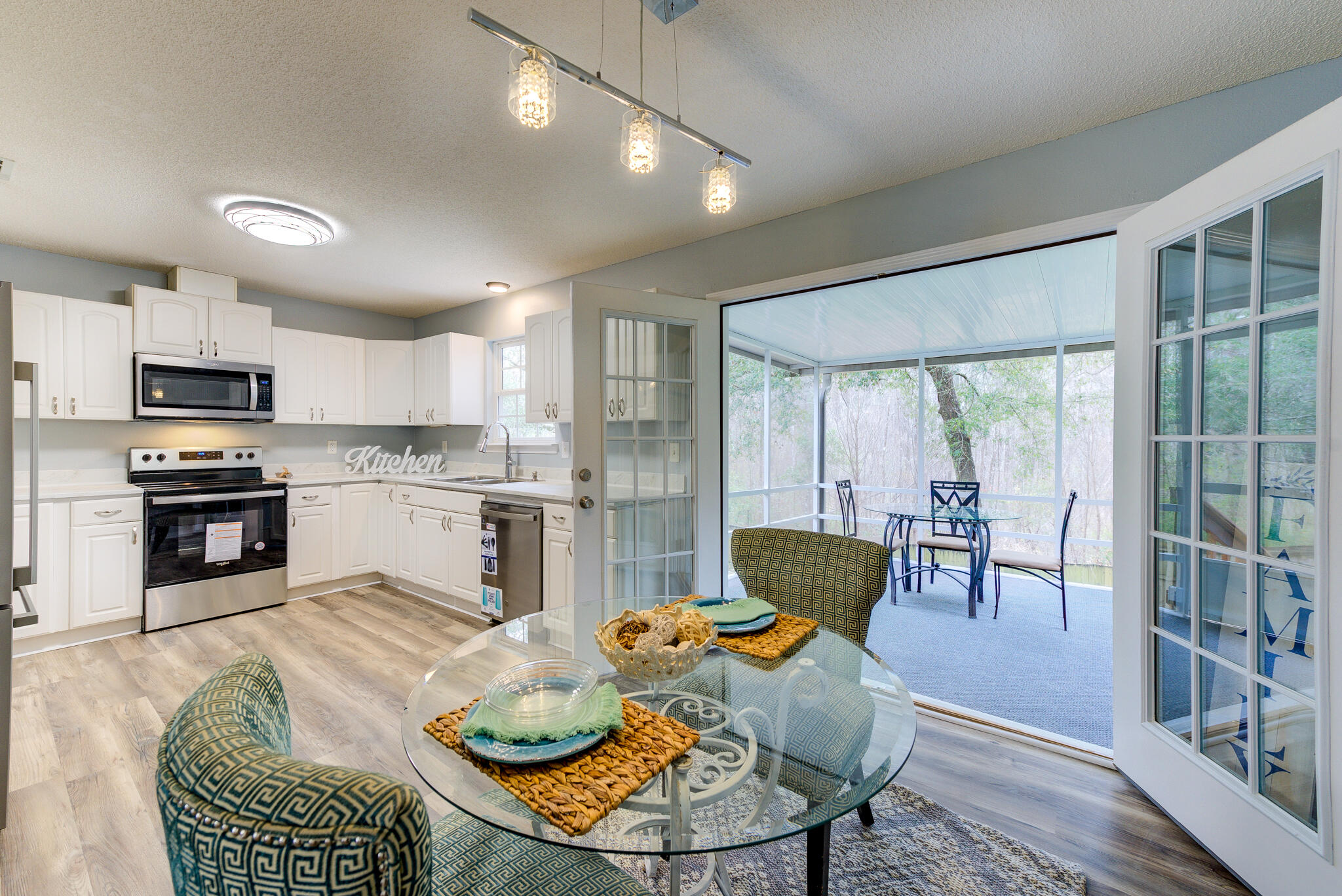 ADAMS POWELL S/D LOT 13 BLK E - Residential