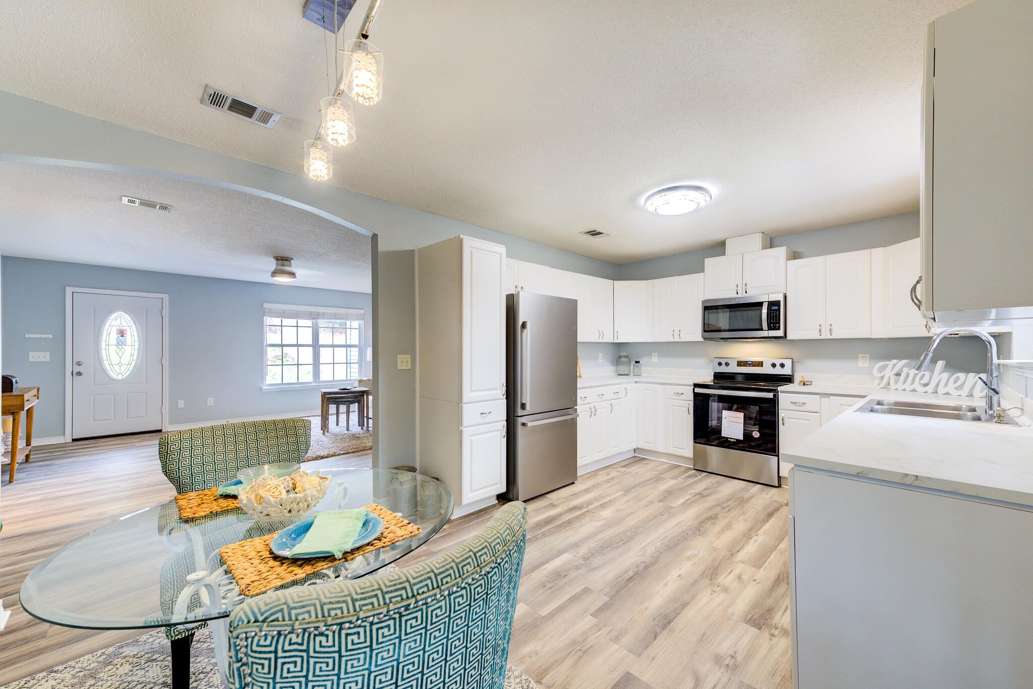 ADAMS POWELL S/D LOT 13 BLK E - Residential