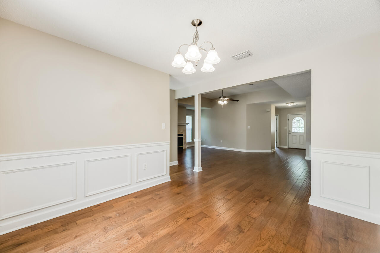 PINNACLE POINT - Residential Lease