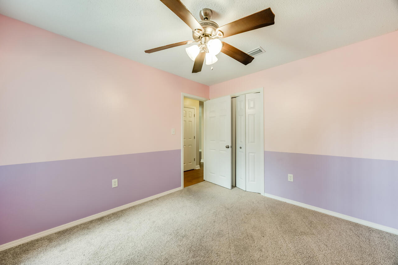 PINNACLE POINT - Residential Lease