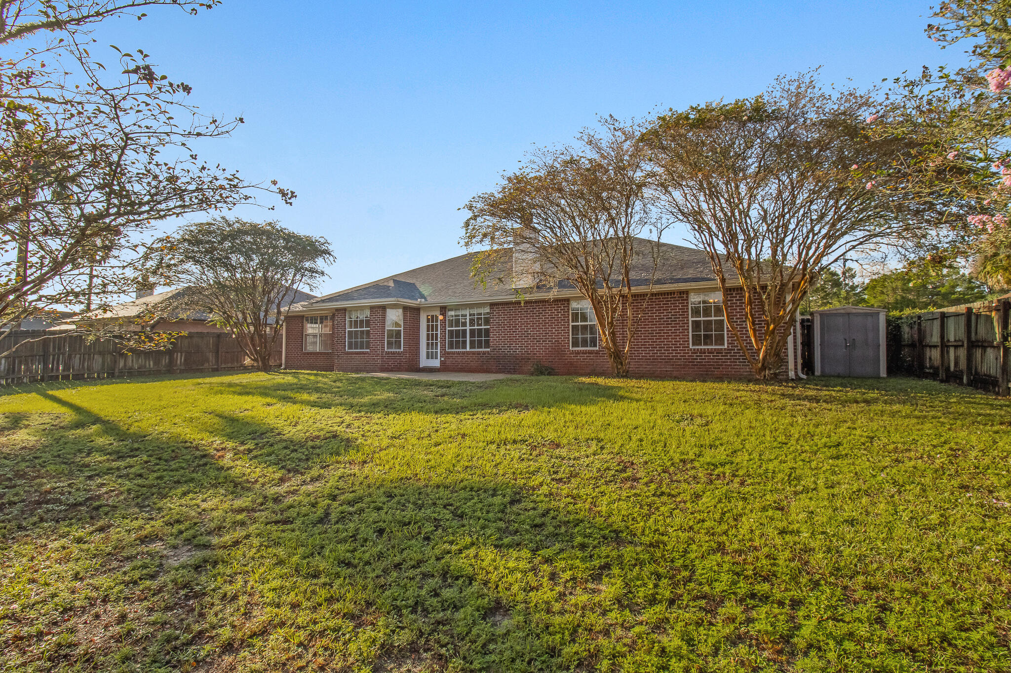 BRIGHTON OAKS - Residential