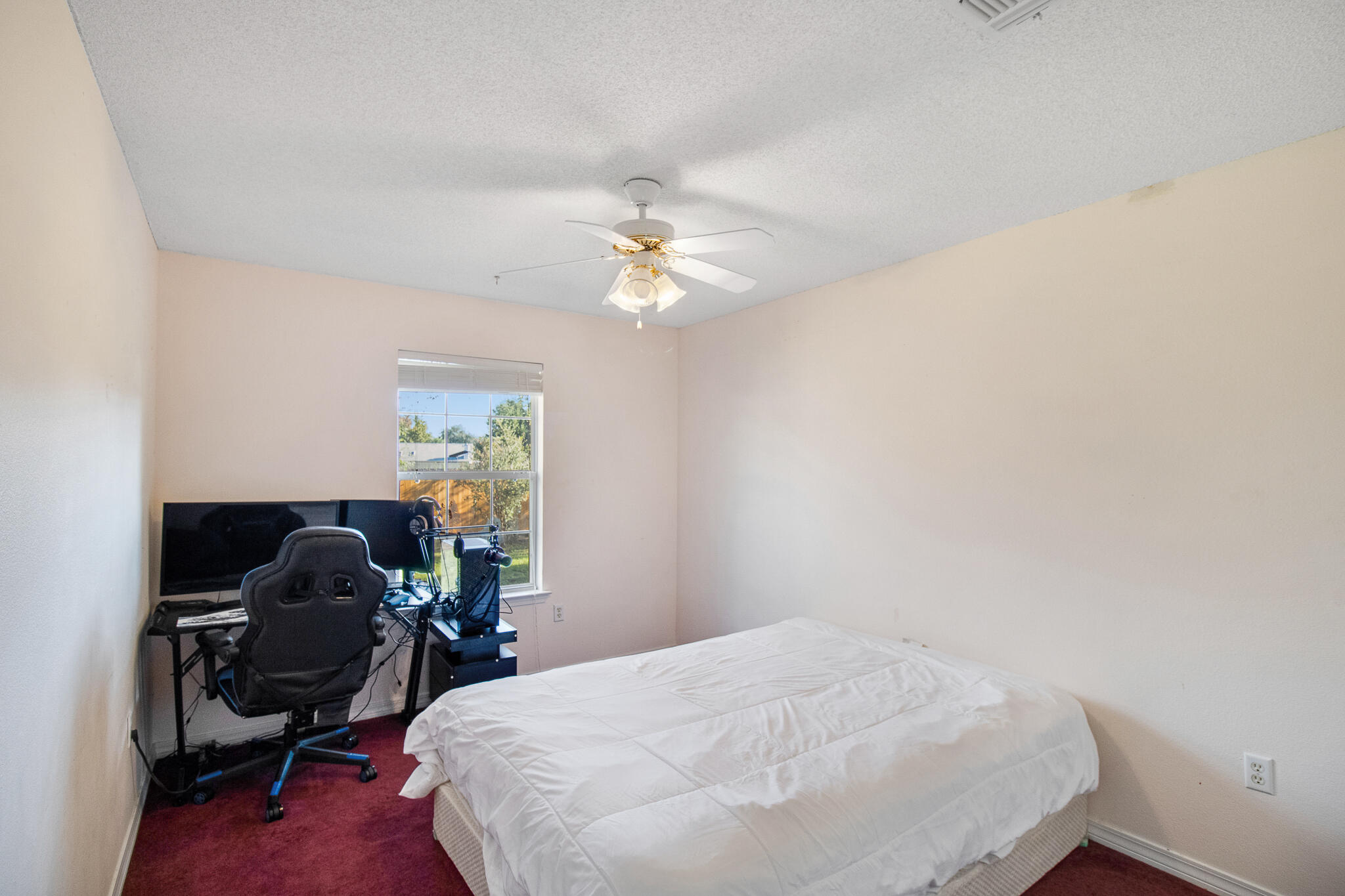 BRIGHTON OAKS - Residential