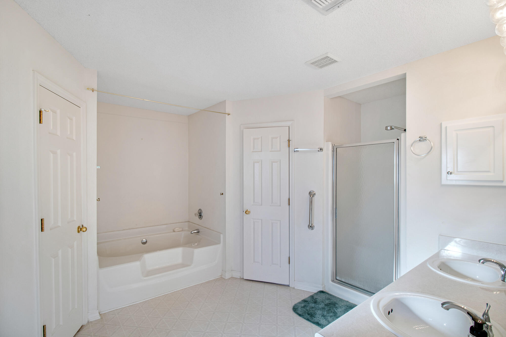 BRIGHTON OAKS - Residential