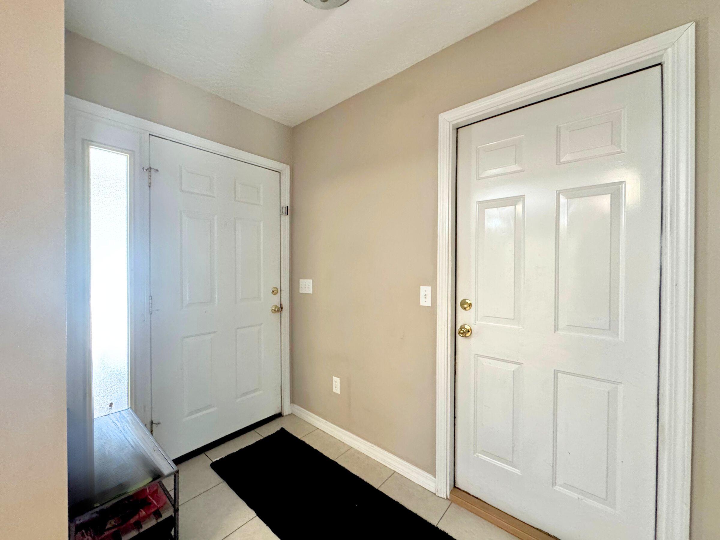 HOLLEY SHORES 1ST ADDN - Residential