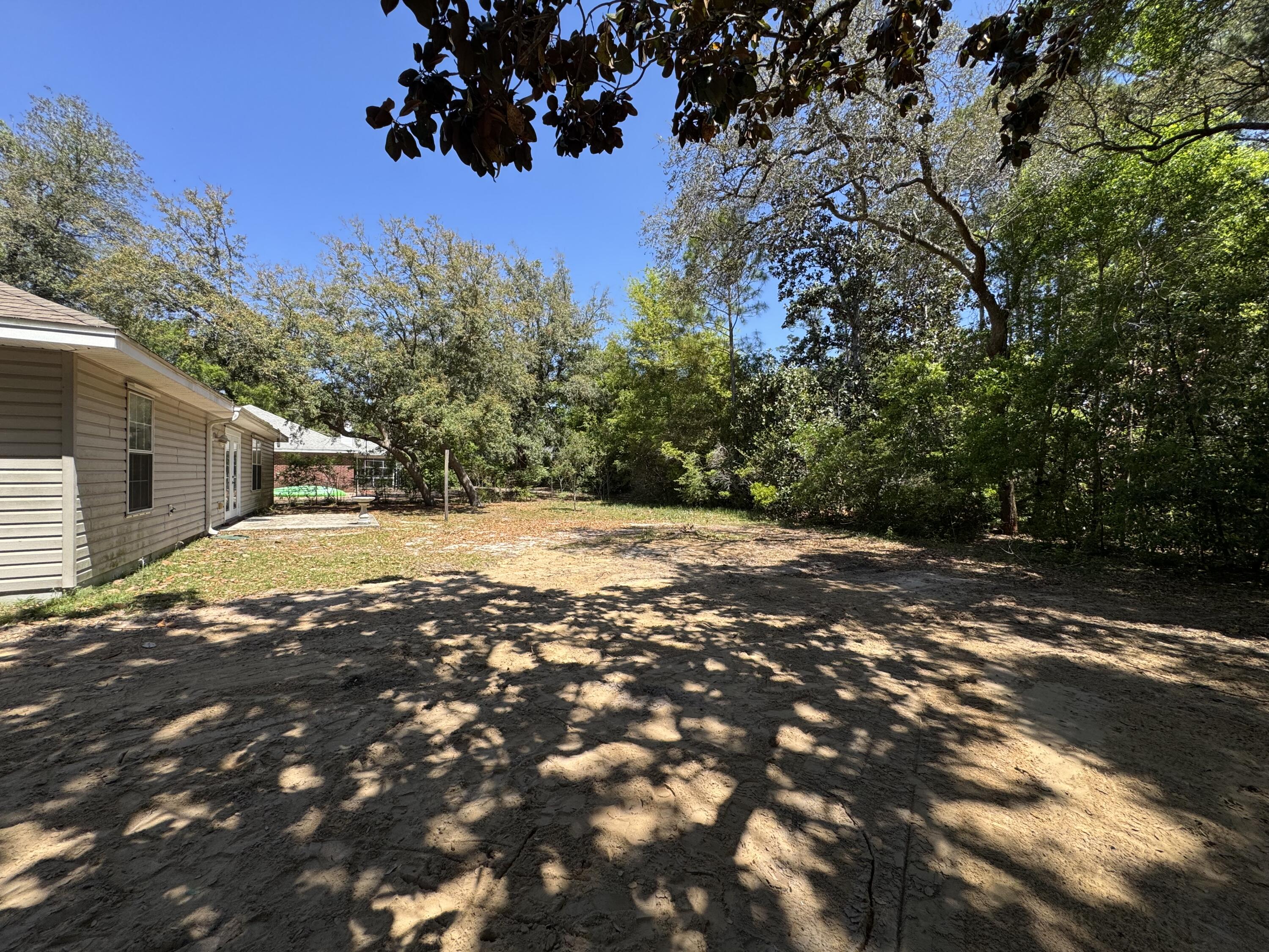 HOLLEY SHORES 1ST ADDN - Residential