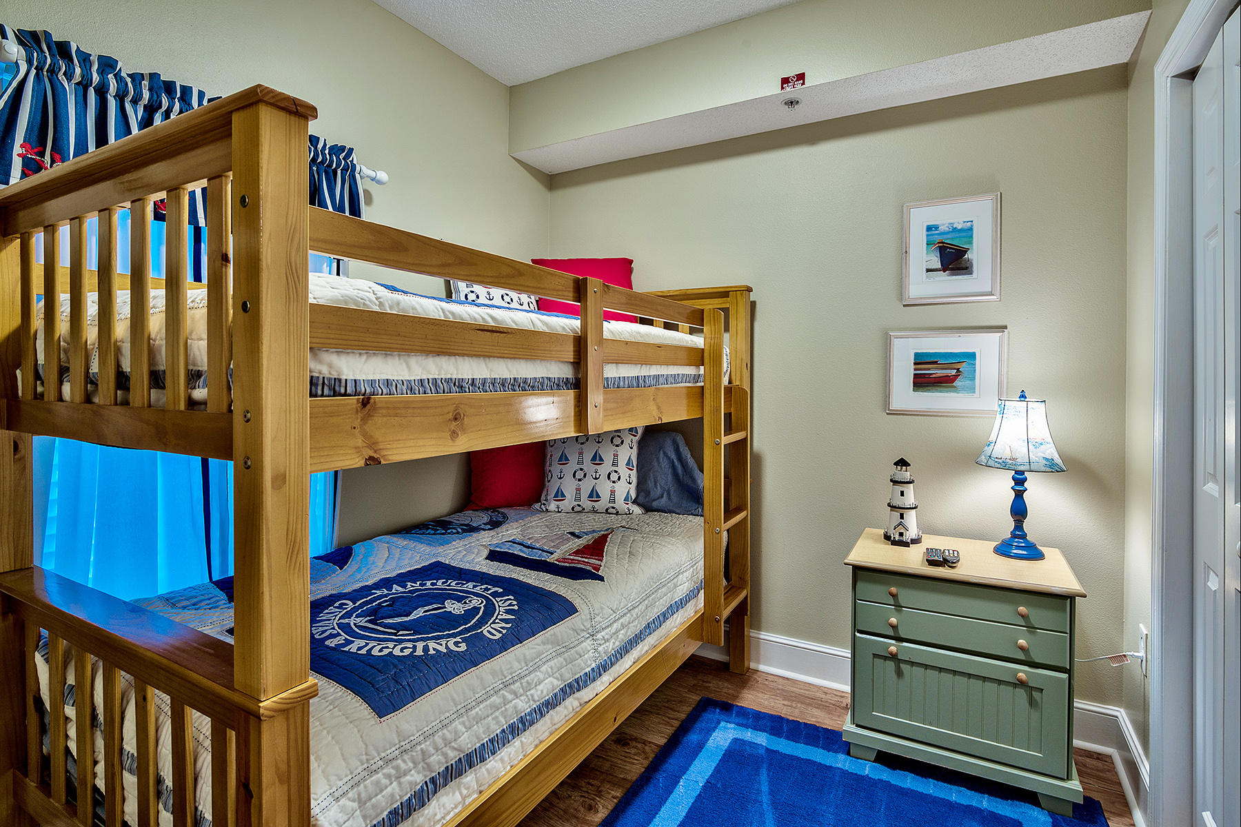 MAJESTIC BEACH TOWERS I - Residential