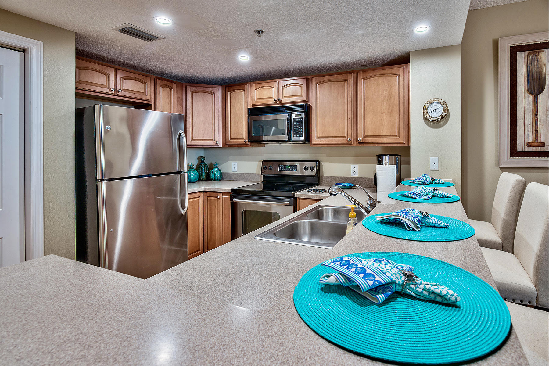 MAJESTIC BEACH TOWERS I - Residential