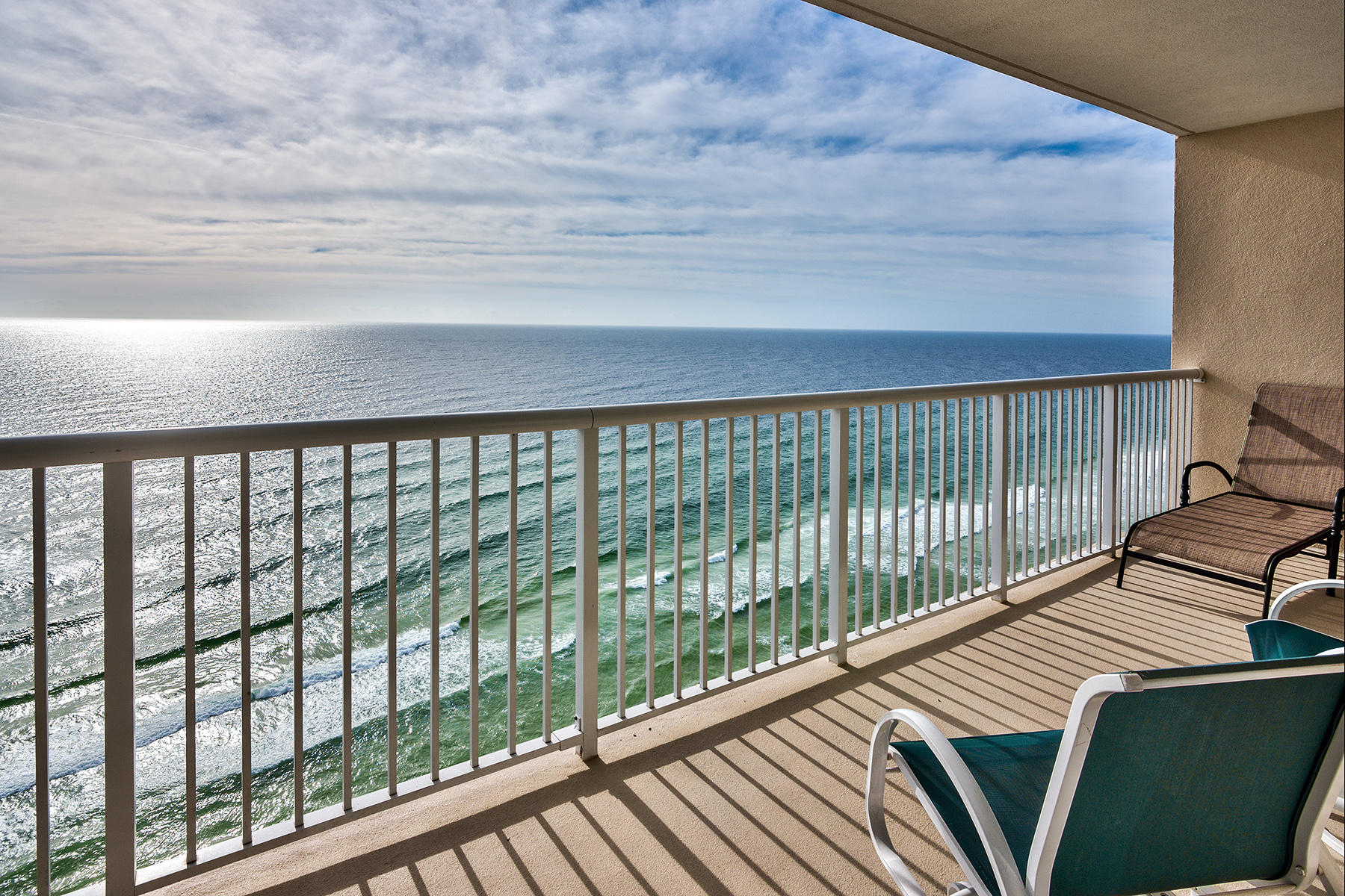 MAJESTIC BEACH TOWERS I - Residential