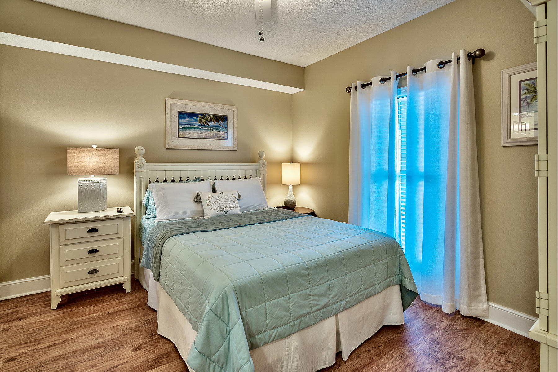 MAJESTIC BEACH TOWERS I - Residential