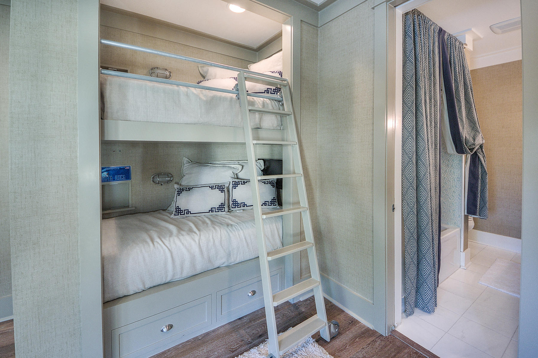 WATERCOLOR - Residential