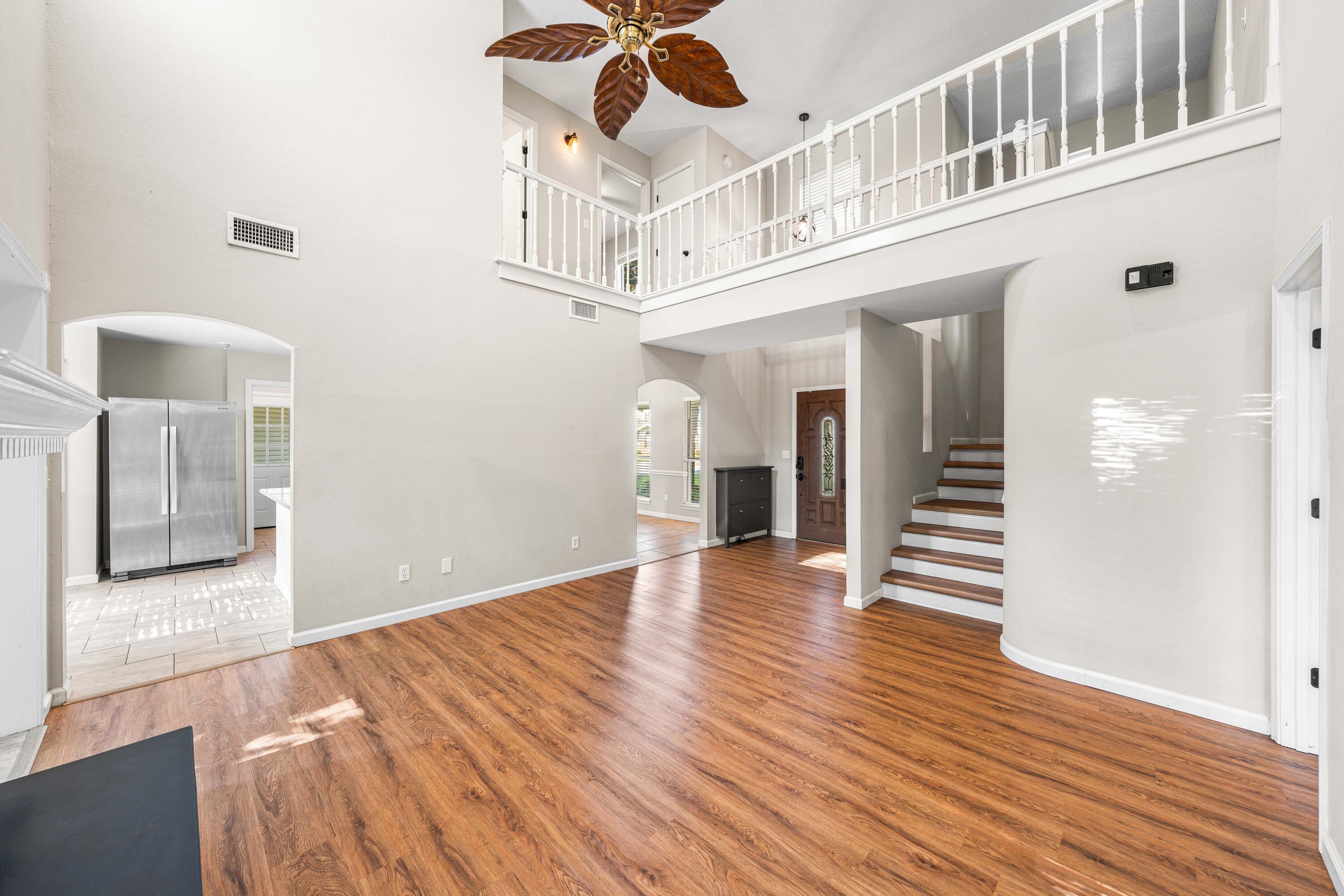 BRISTOL PARK - Residential