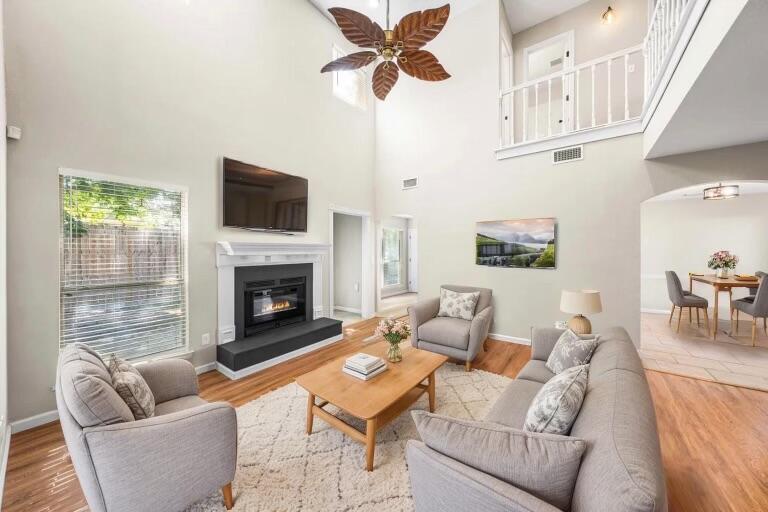 BRISTOL PARK - Residential