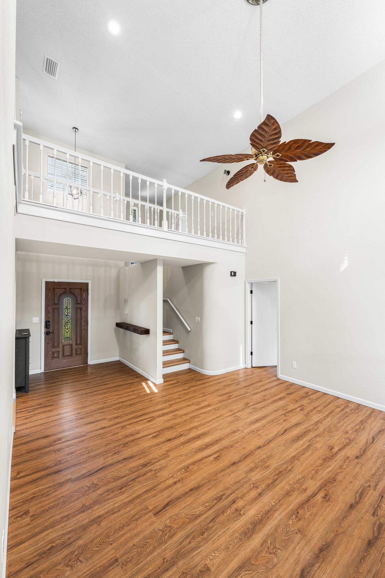 BRISTOL PARK - Residential