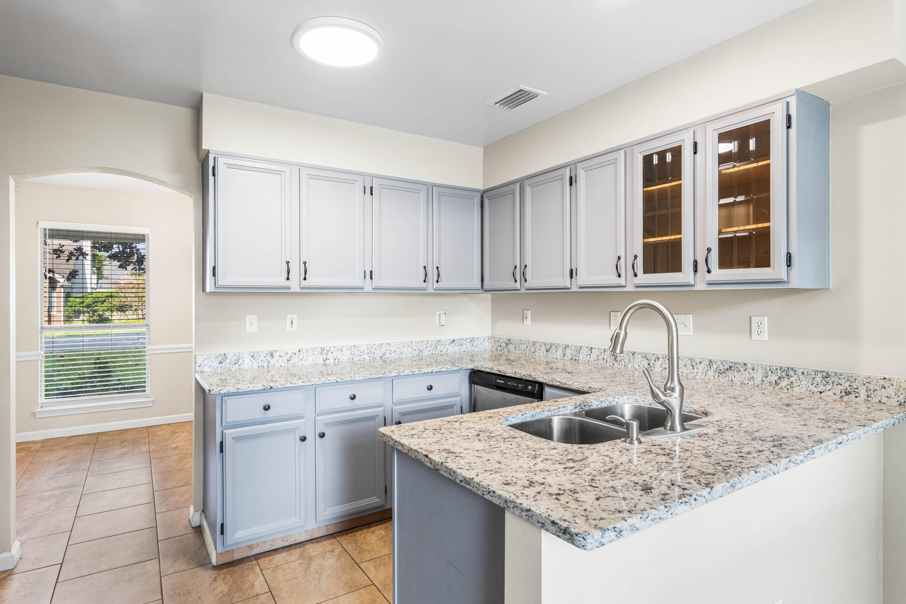 BRISTOL PARK - Residential