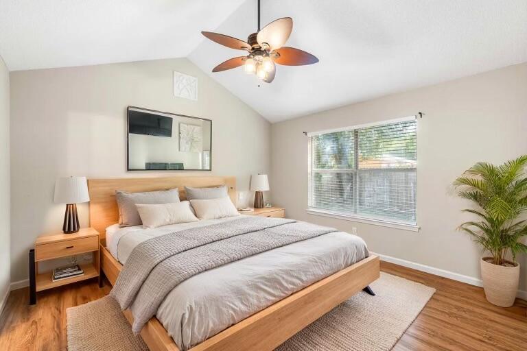 BRISTOL PARK - Residential