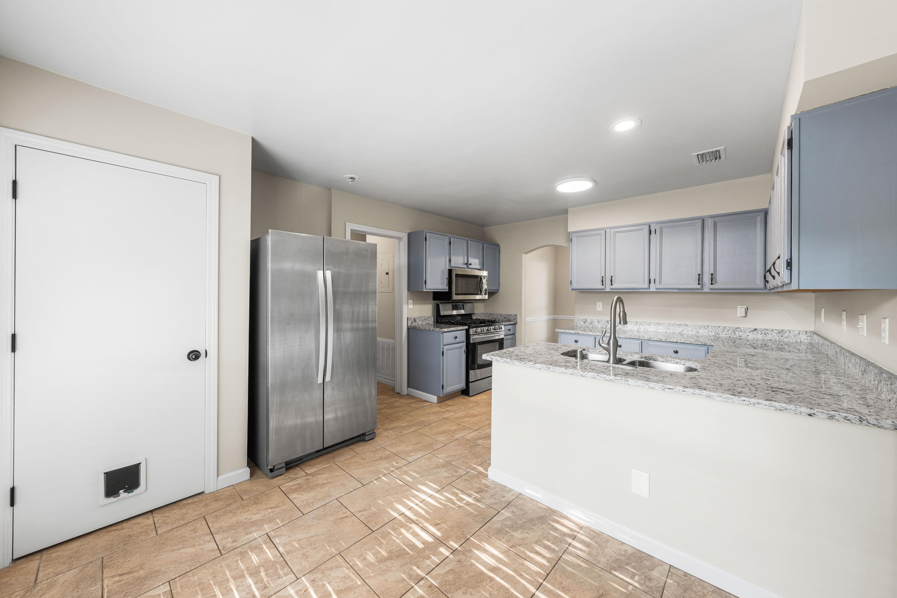 BRISTOL PARK - Residential