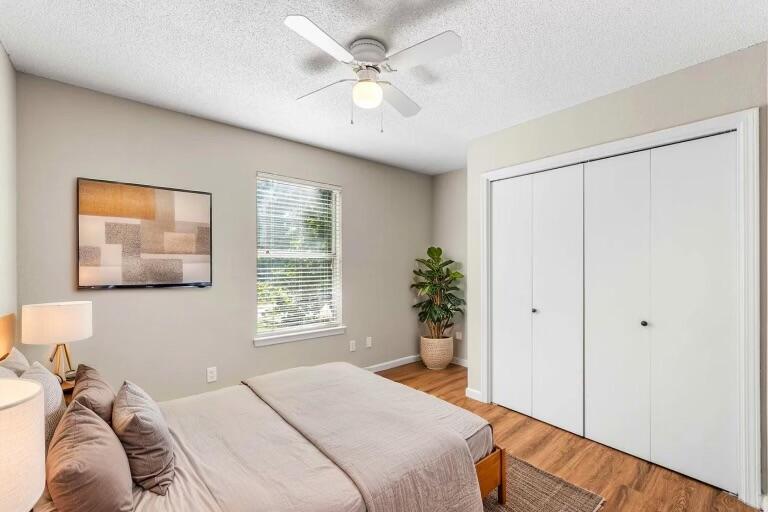 BRISTOL PARK - Residential