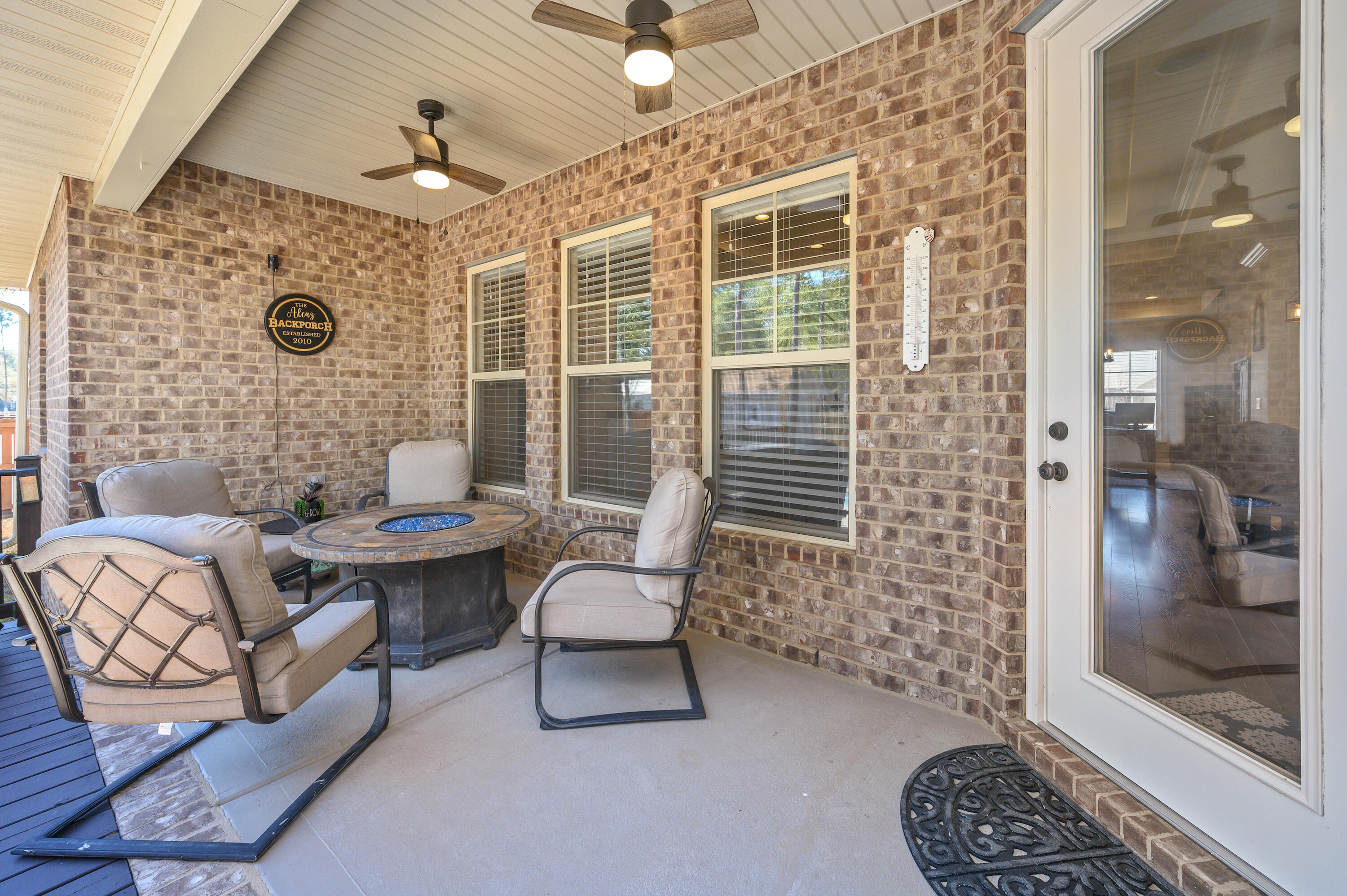 HOMEWOOD EST - Residential