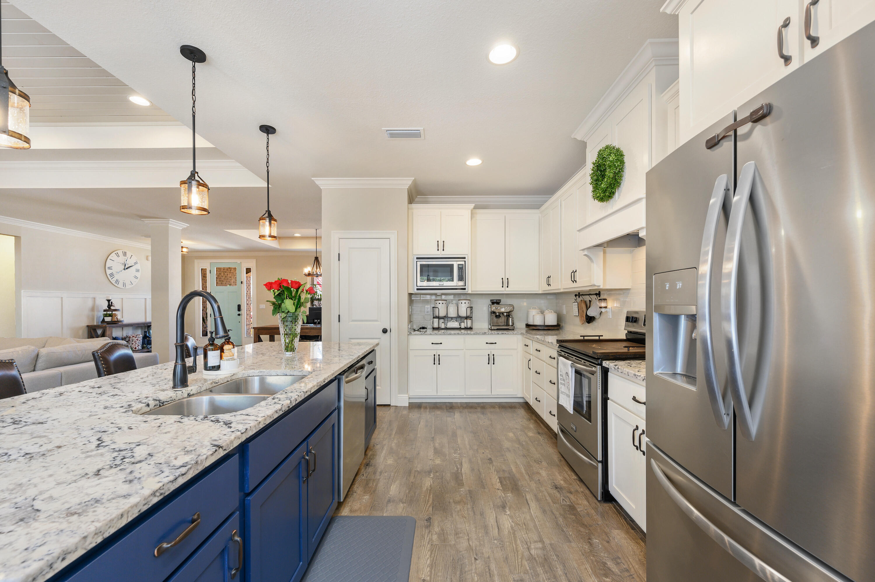 HOMEWOOD EST - Residential