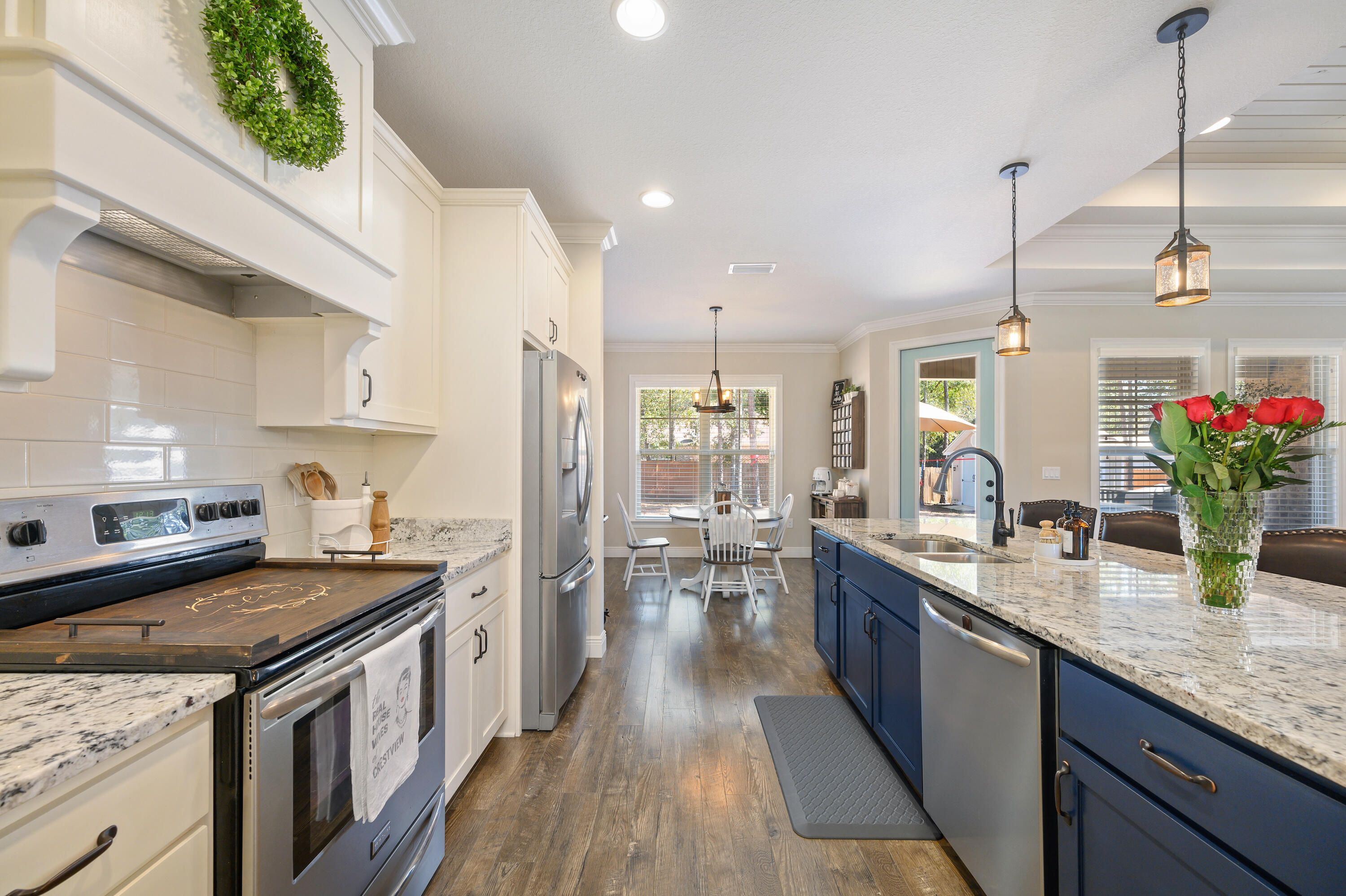 HOMEWOOD EST - Residential