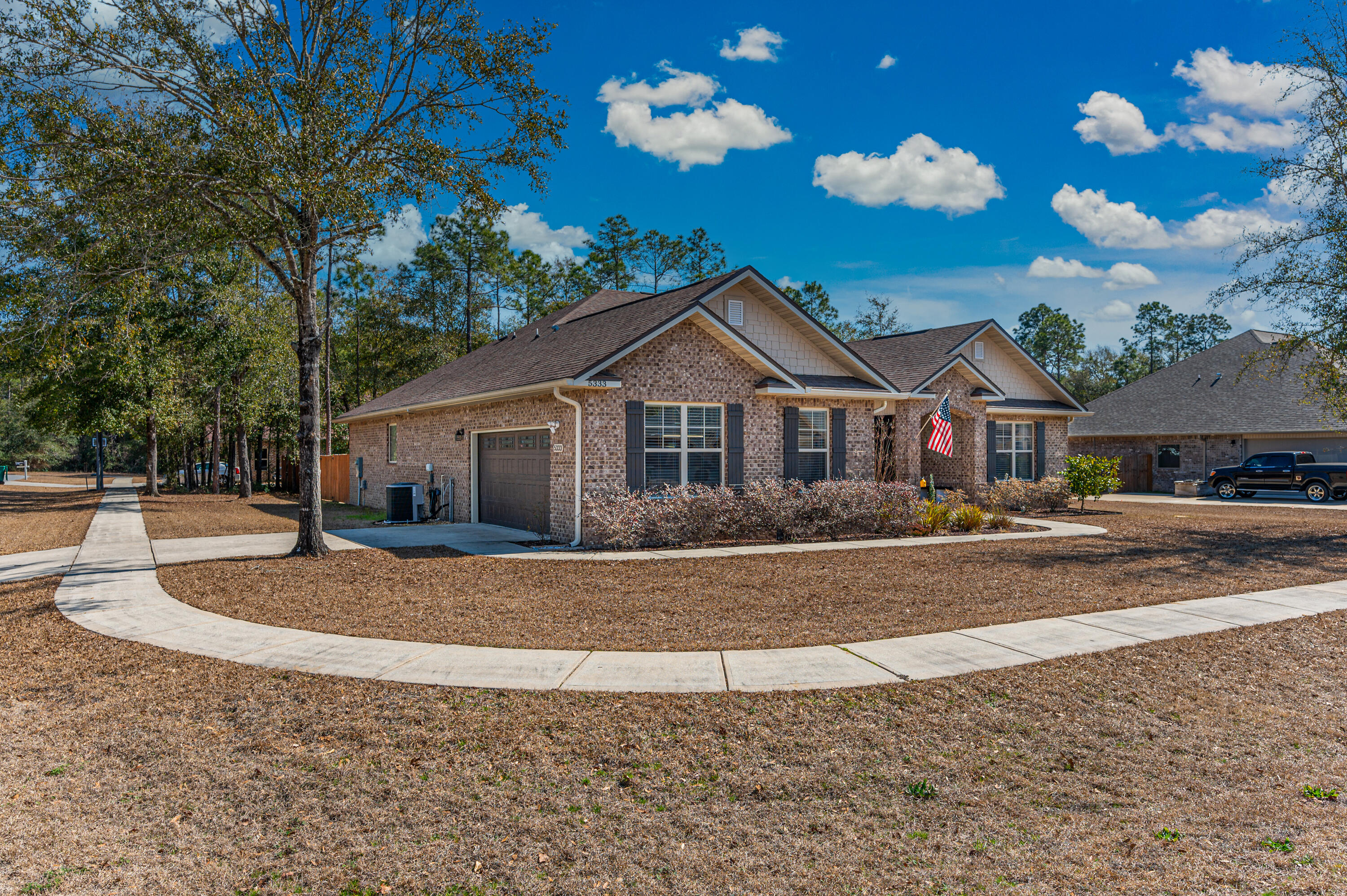 HOMEWOOD EST - Residential