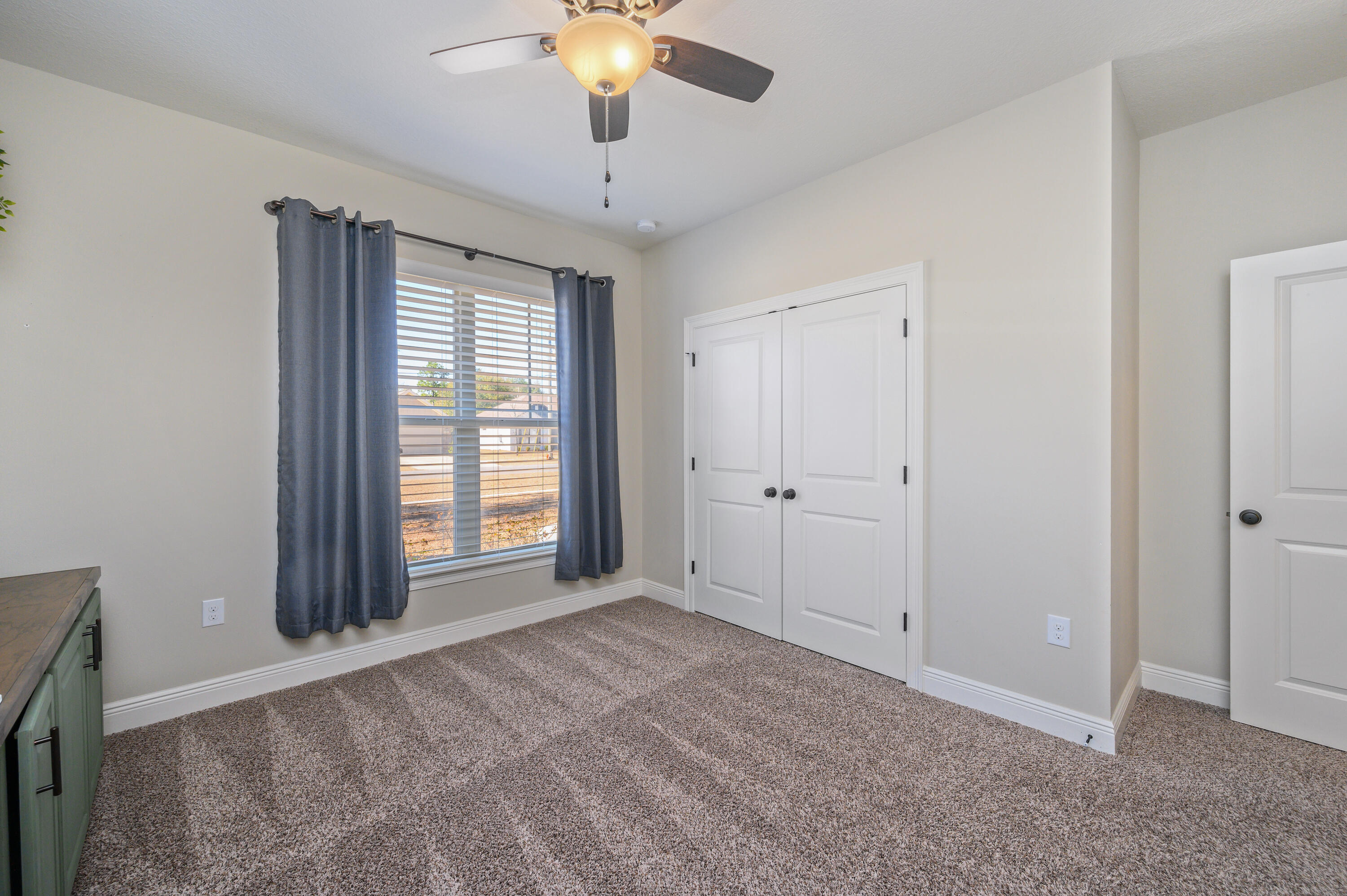 HOMEWOOD EST - Residential