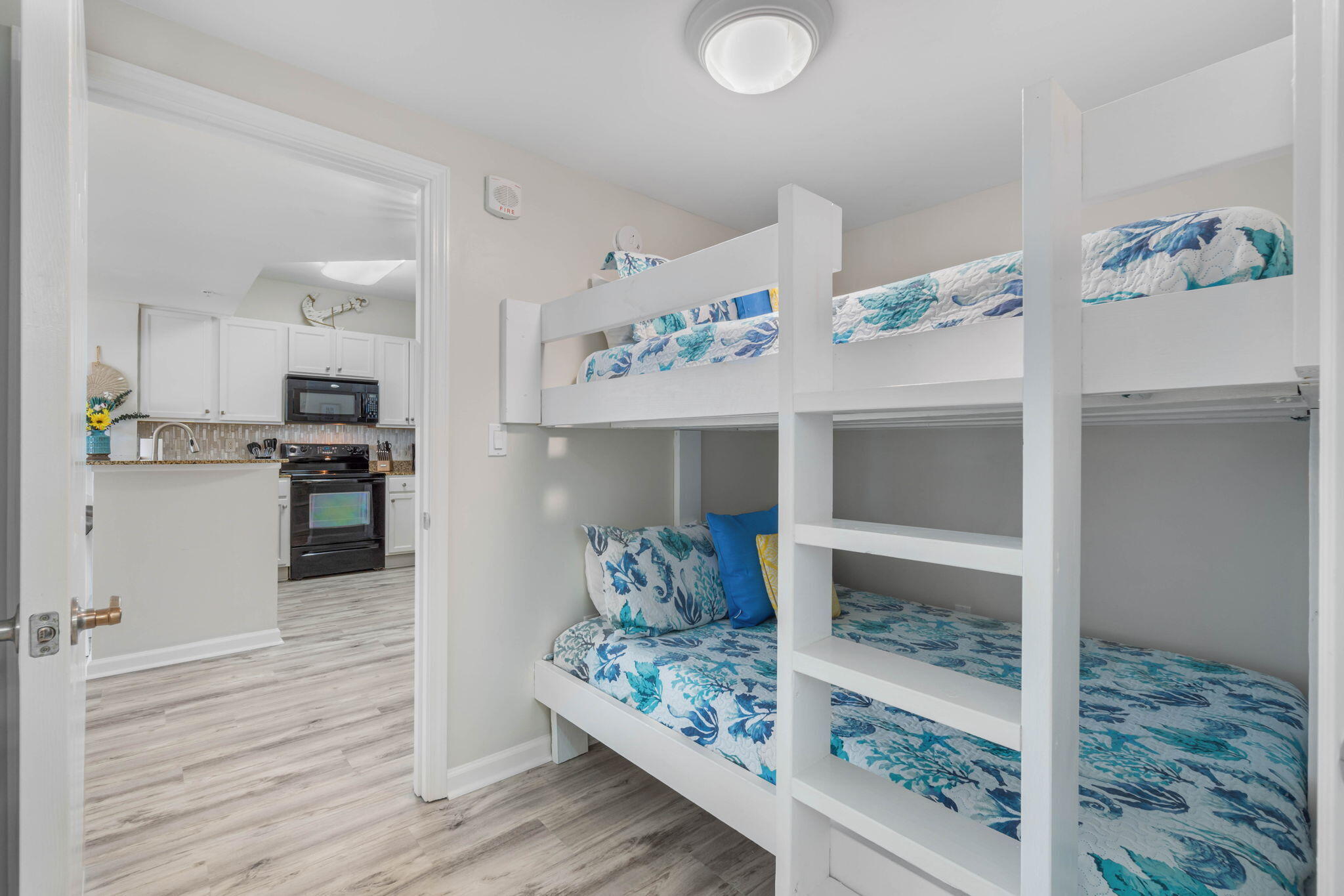 THE PALMS OF DESTIN - Residential
