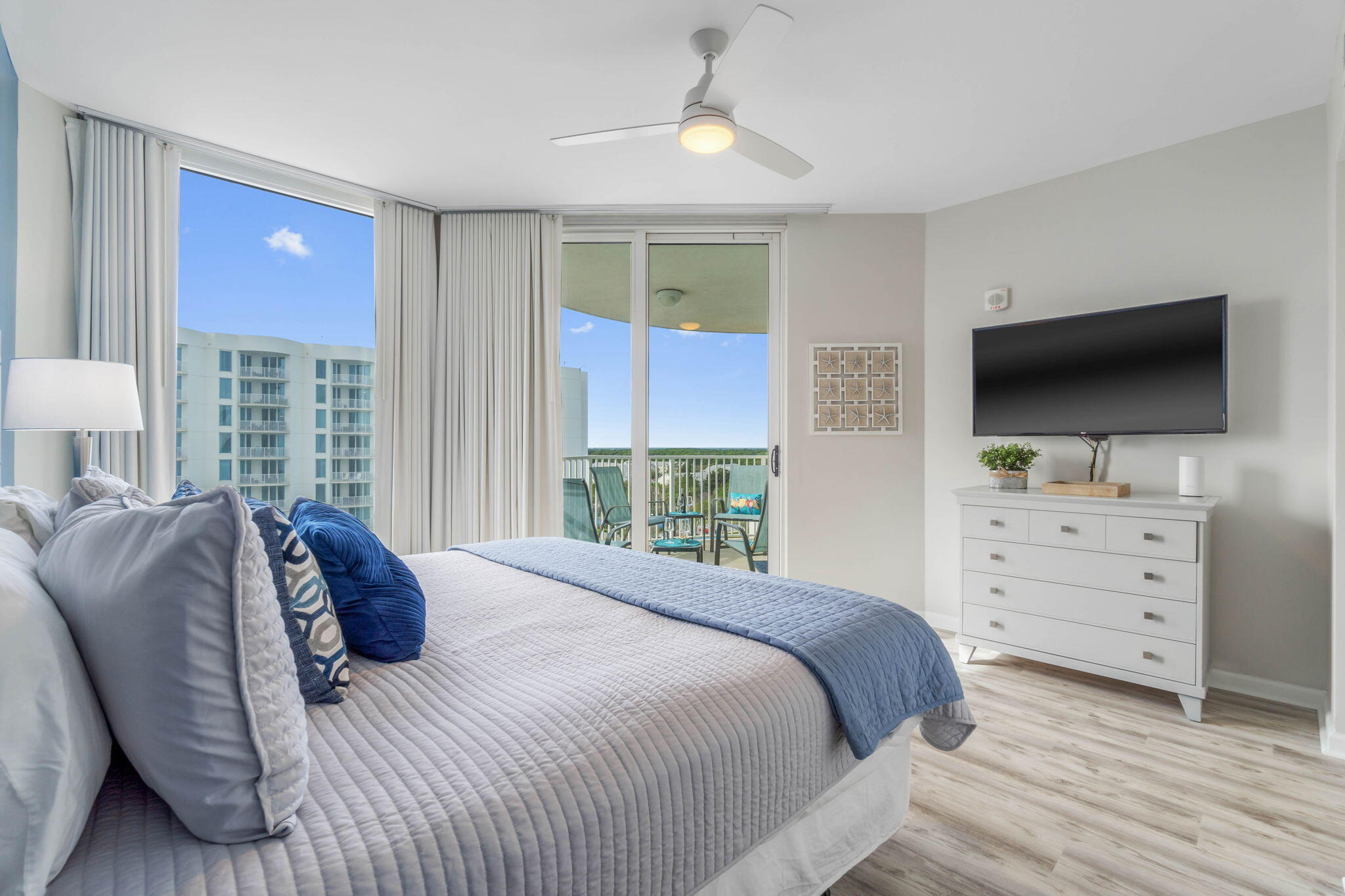 THE PALMS OF DESTIN - Residential