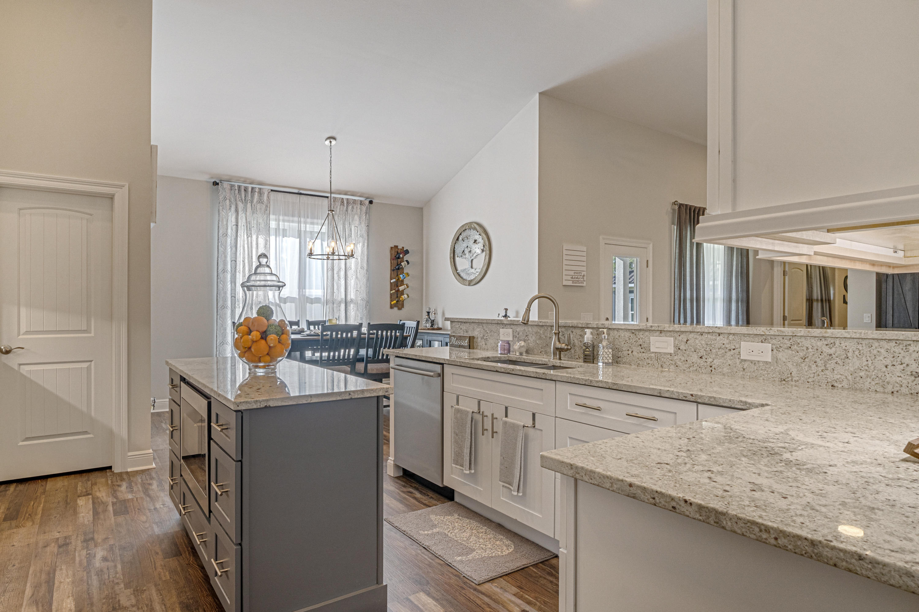 PALMETTO LAKE PRESERVE - Residential