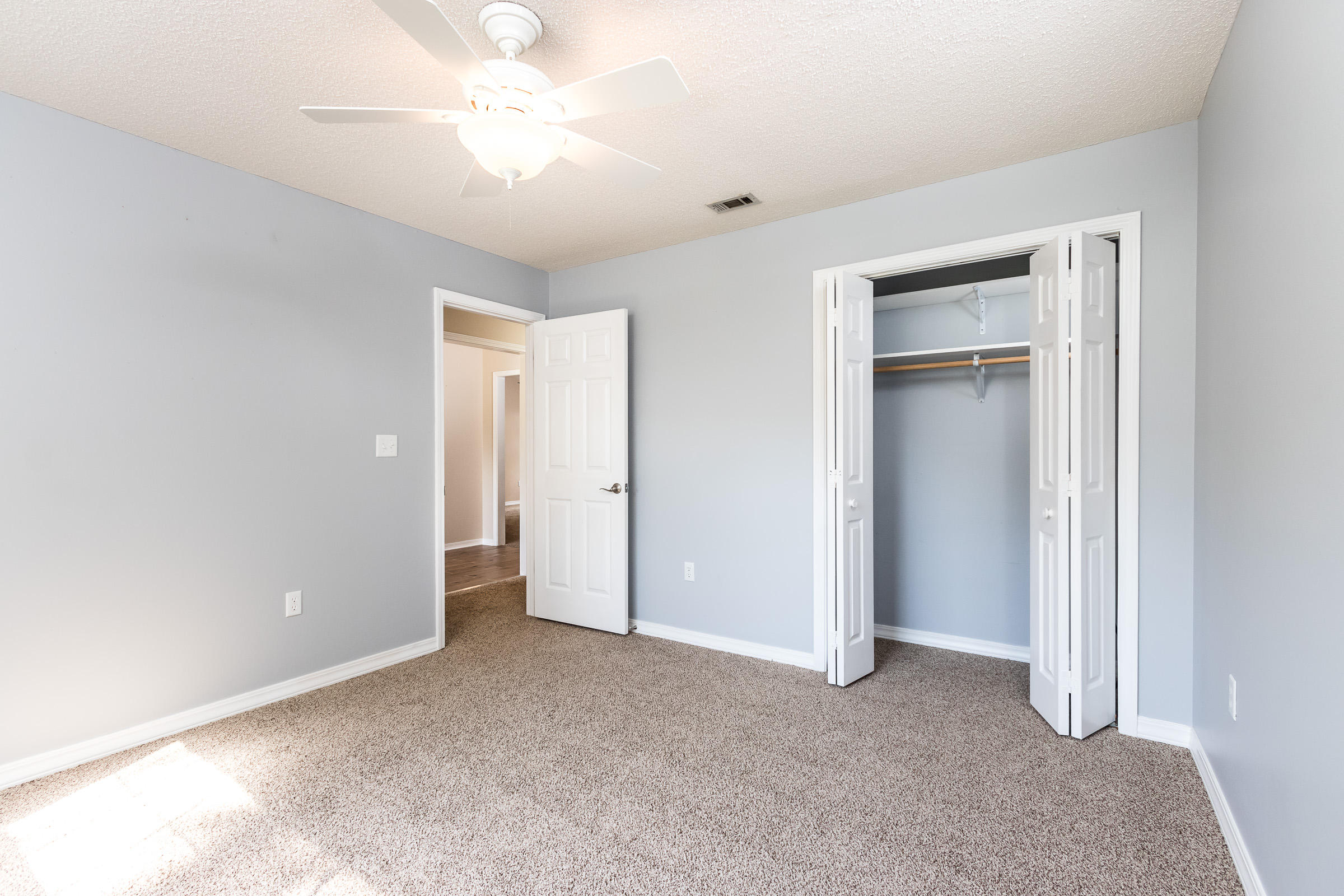 LAKESIDE EAST - Residential