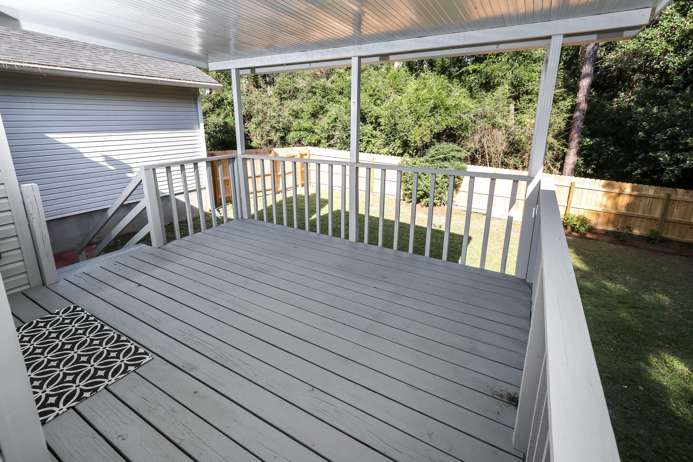 LAKESIDE EAST - Residential