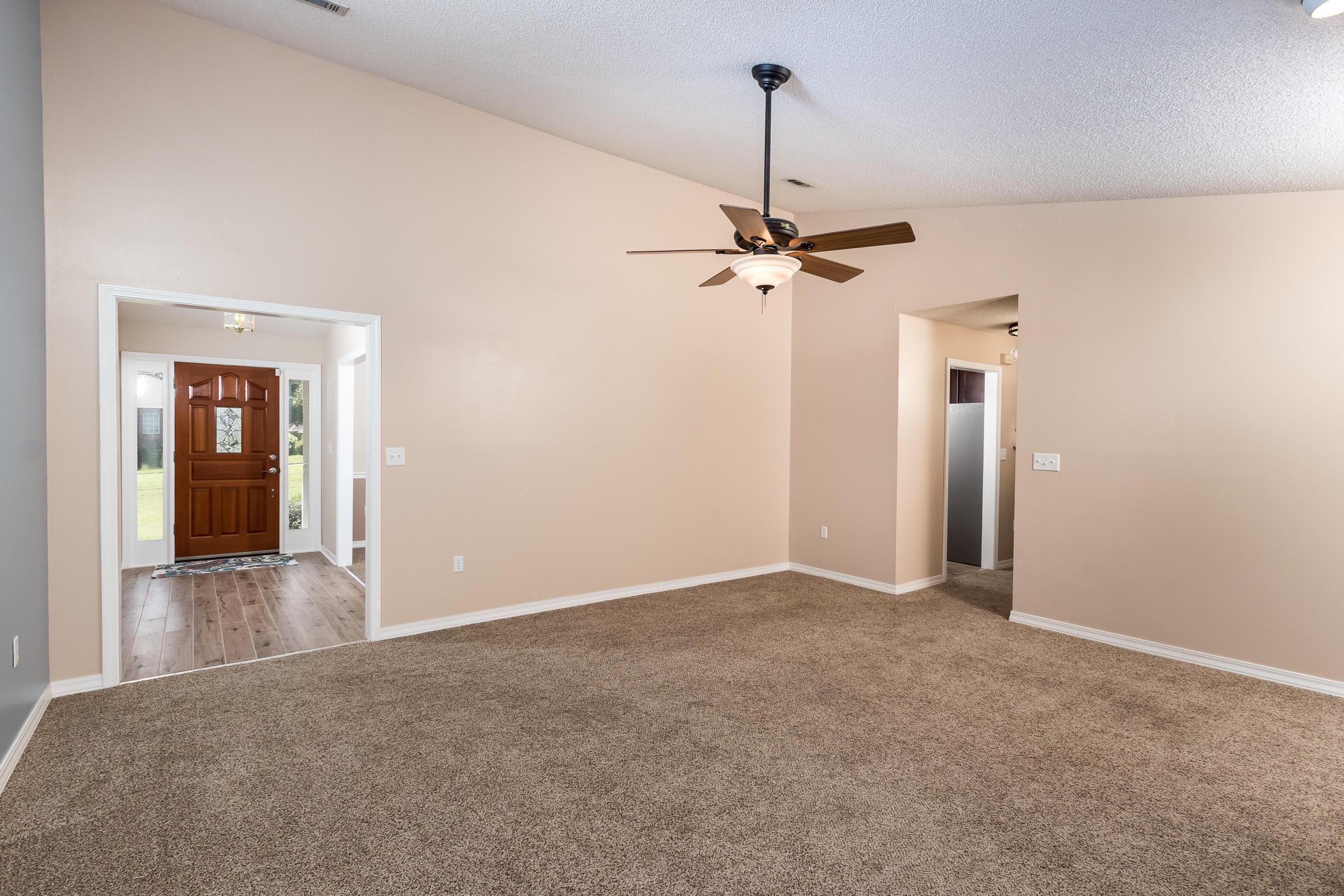 LAKESIDE EAST - Residential