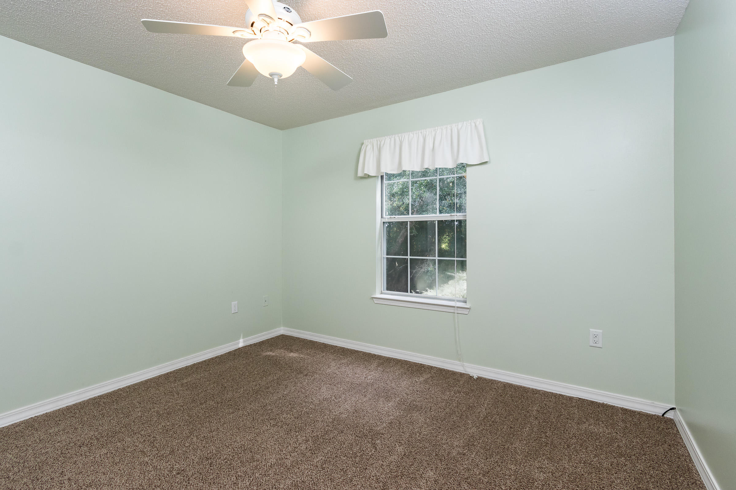 LAKESIDE EAST - Residential