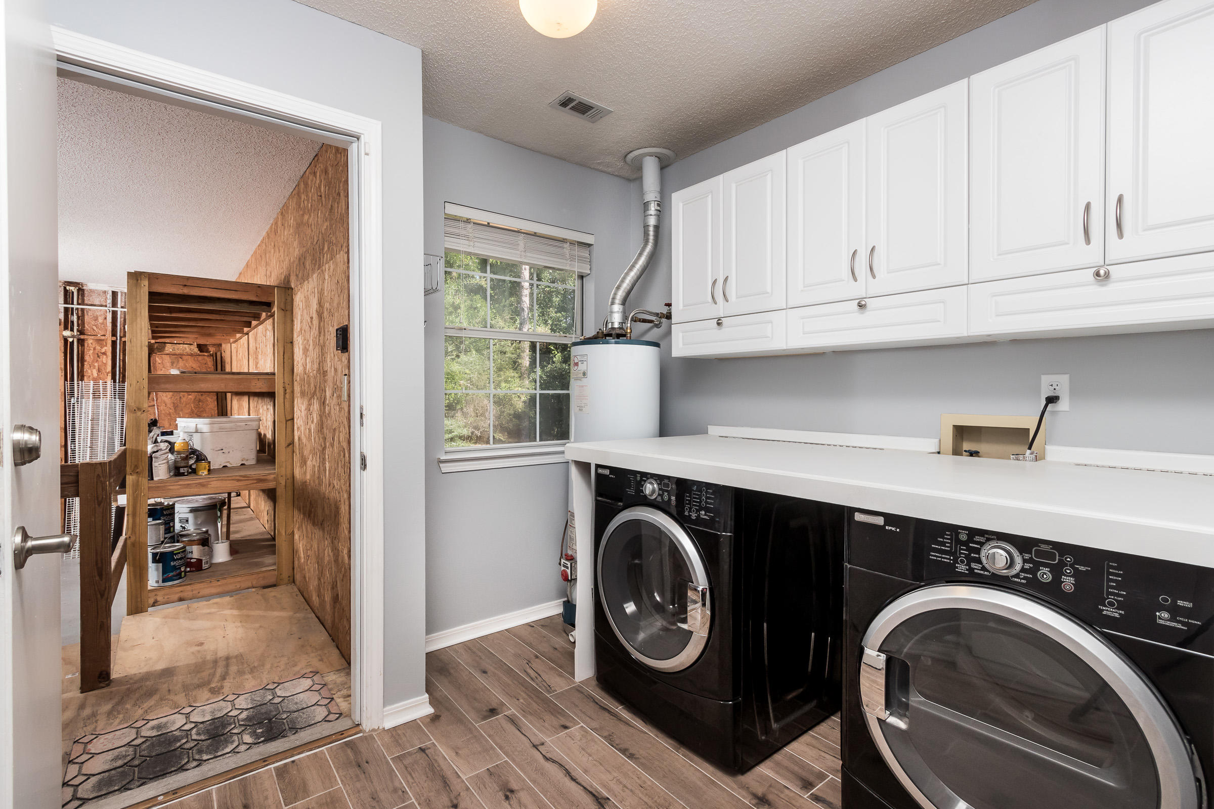 LAKESIDE EAST - Residential