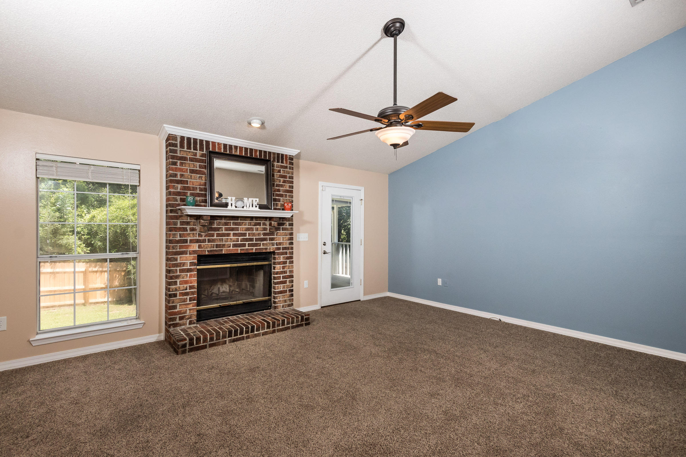 LAKESIDE EAST - Residential