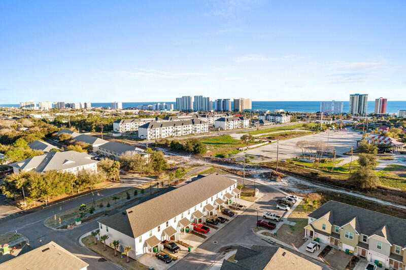 Tuscan Village TH - Residential