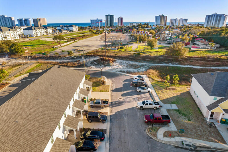 Tuscan Village TH - Residential