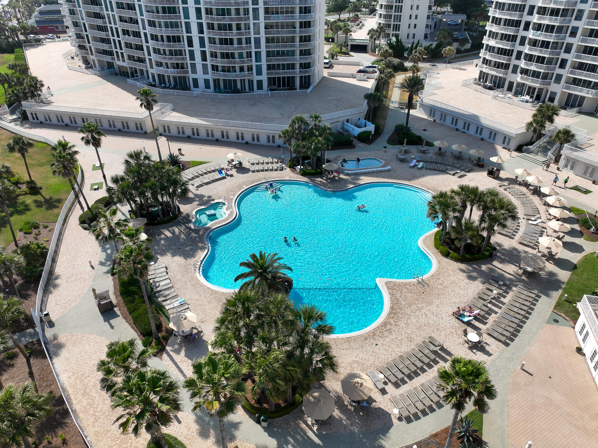 ST. THOMAS AT SILVER SHELLS - Residential
