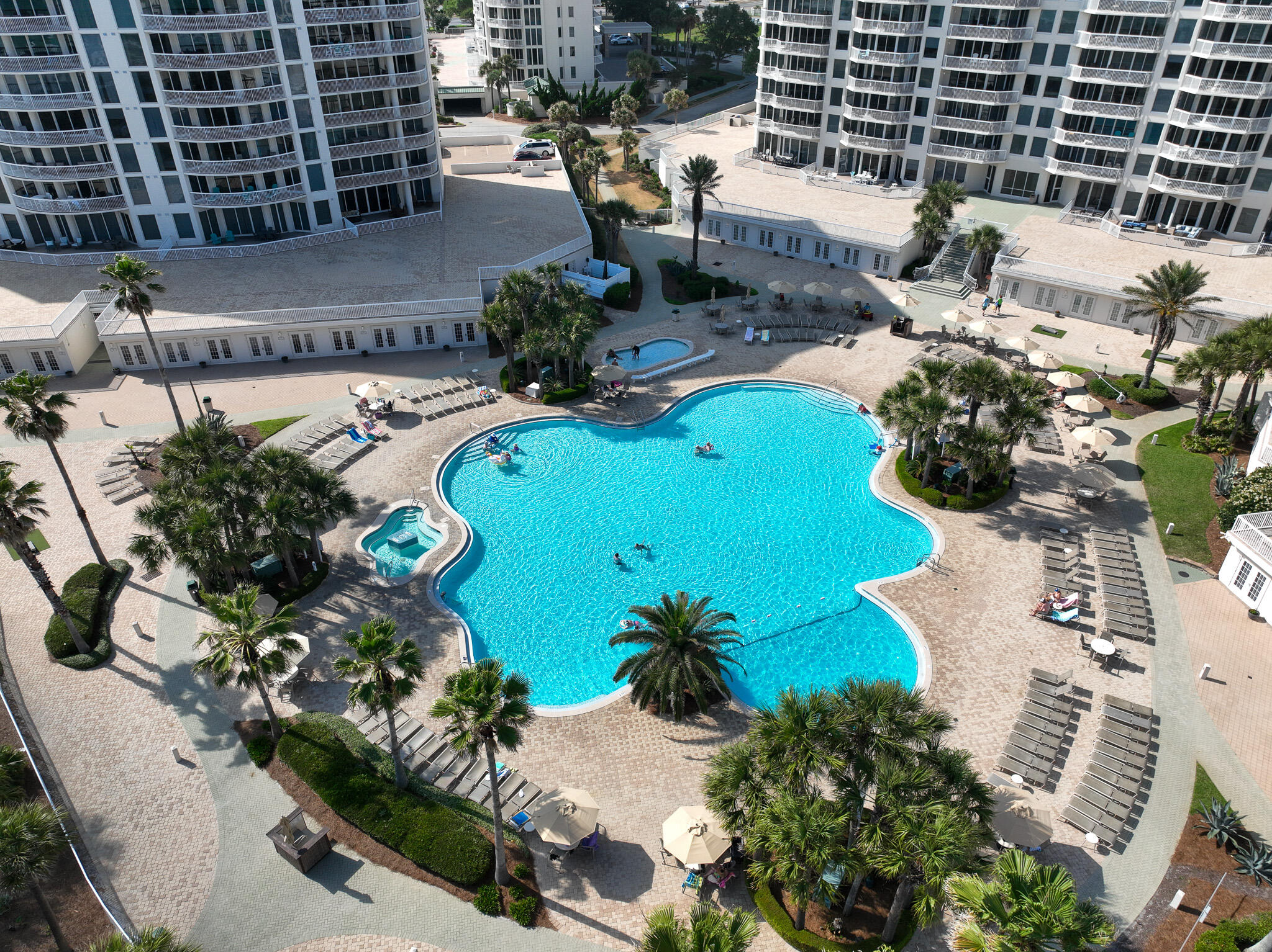 ST. THOMAS AT SILVER SHELLS - Residential