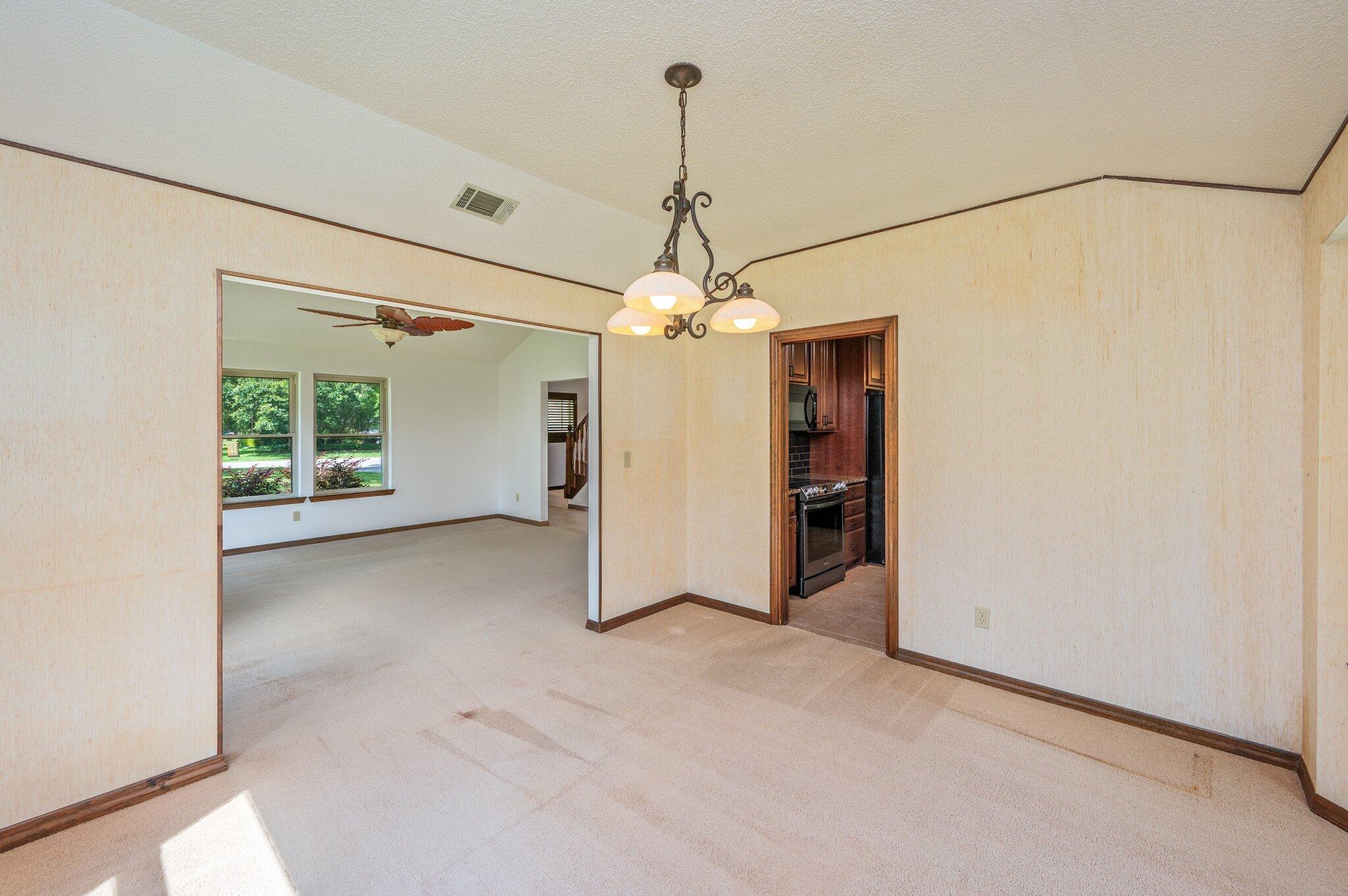 ST ANDREWS EAST BLUEWATER BAY - Residential