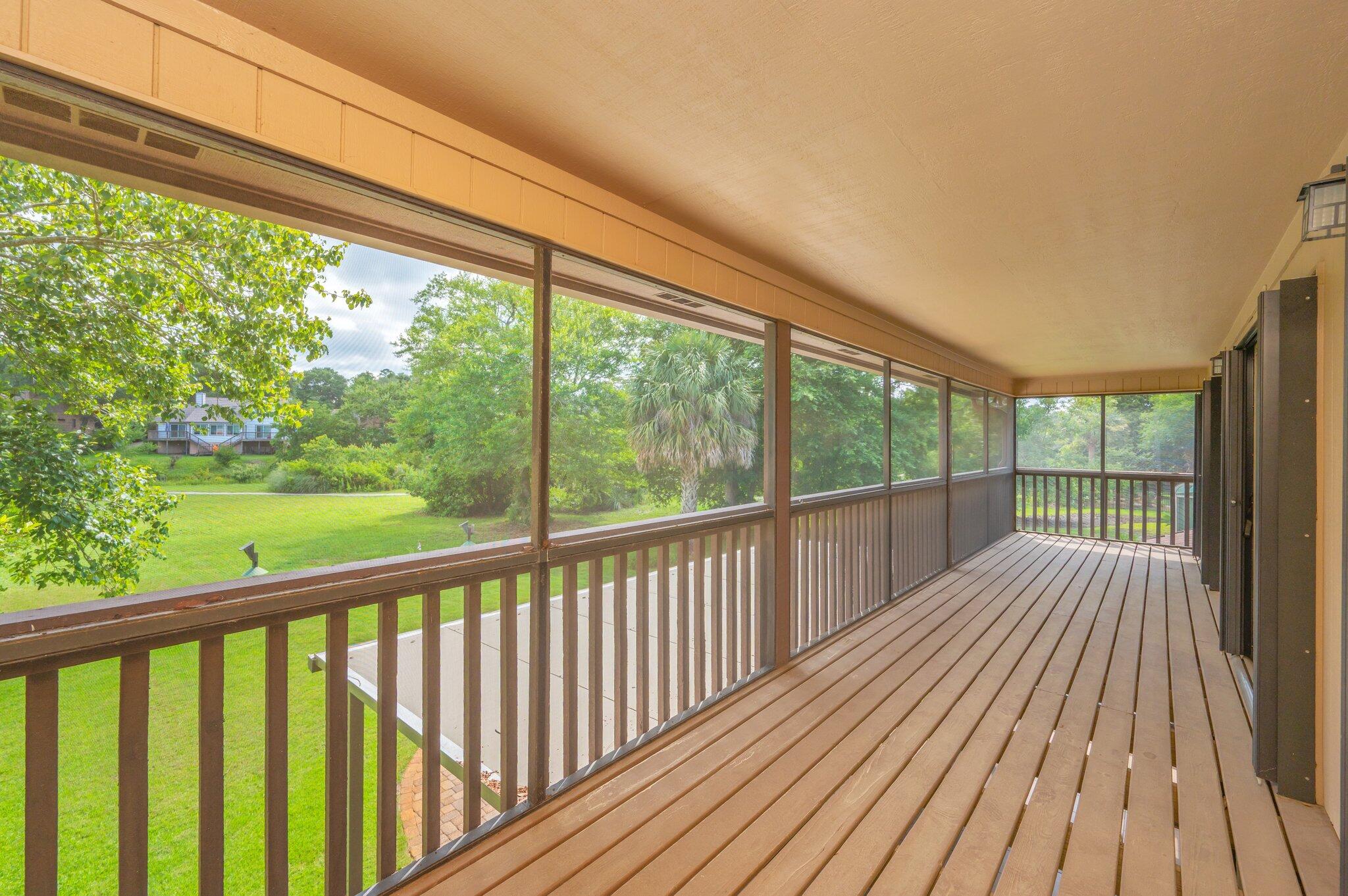 ST ANDREWS EAST BLUEWATER BAY - Residential