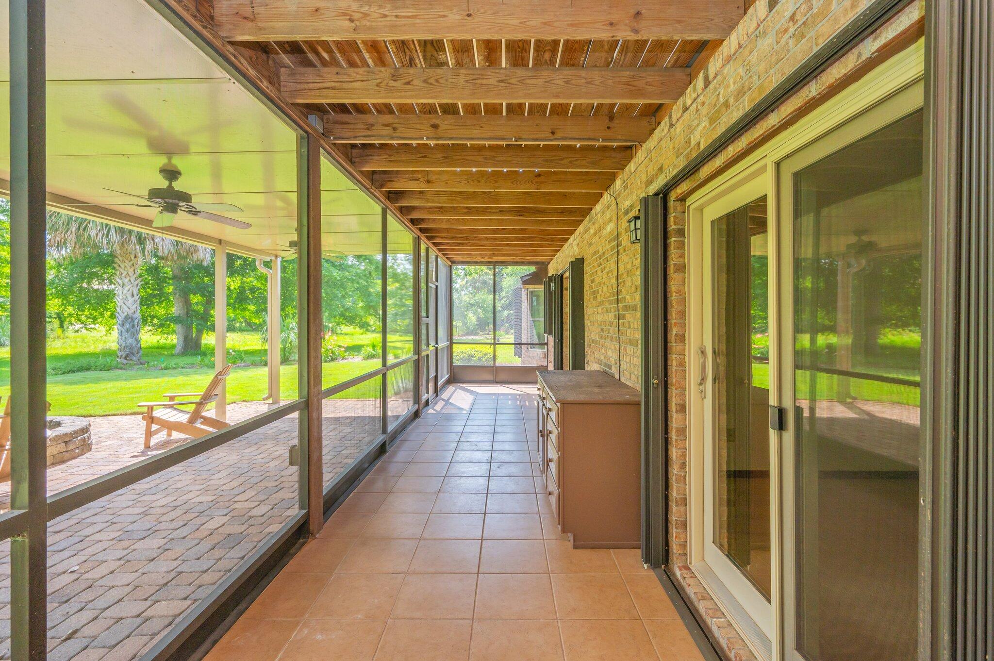 ST ANDREWS EAST BLUEWATER BAY - Residential