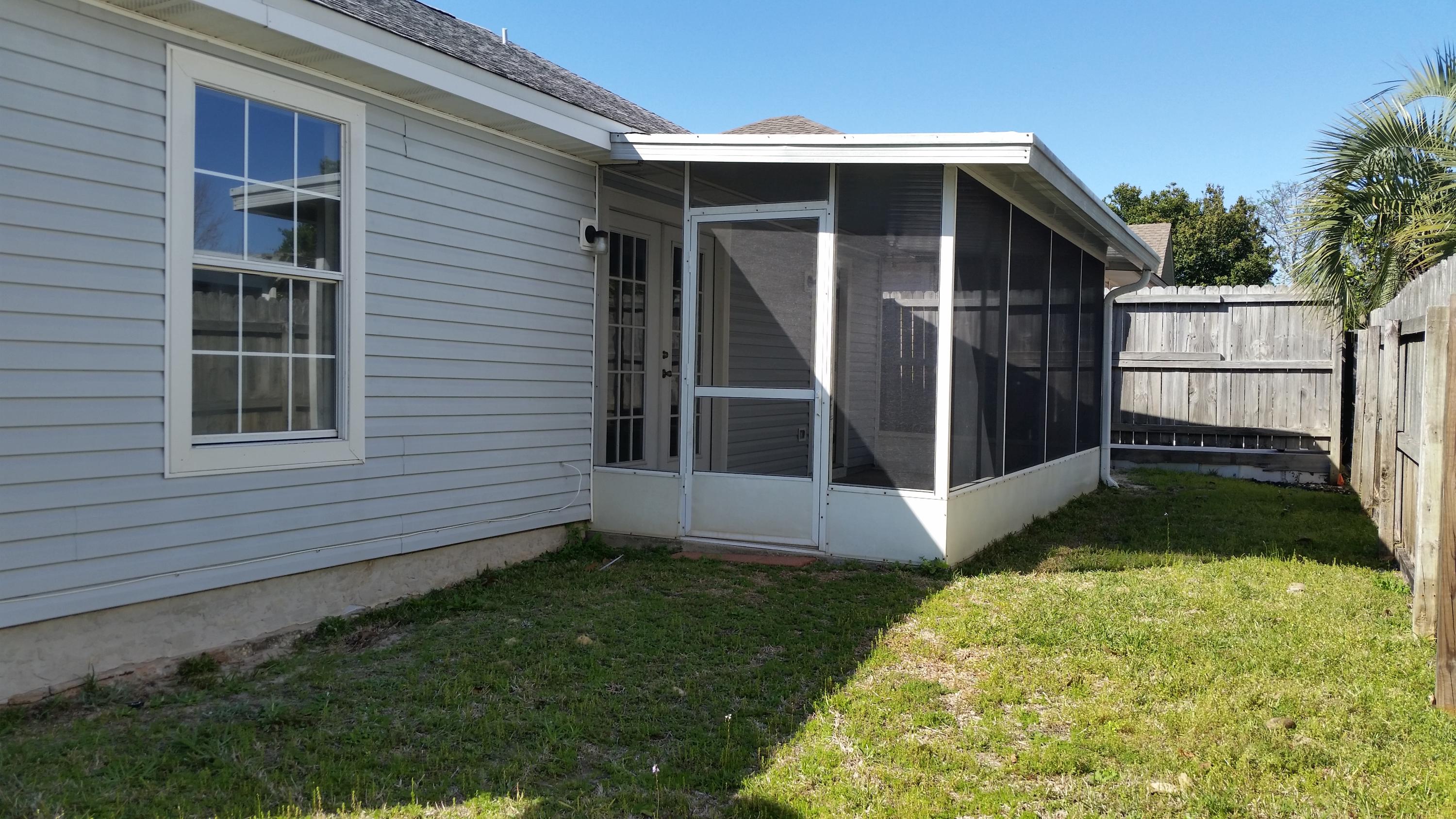 PETITE CHATEAU - Residential