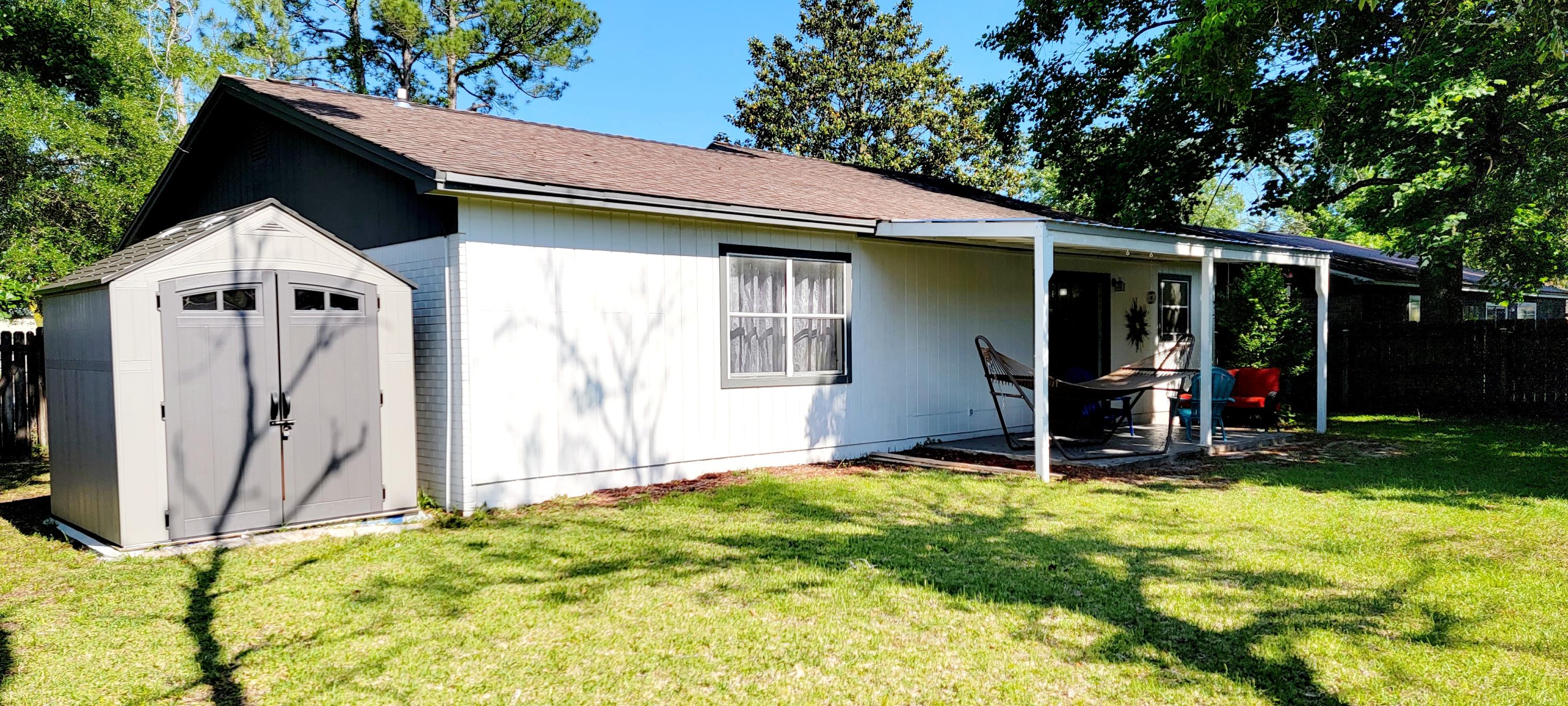 PALM EST #2 N33 FT LOT 35 & S42 FT LOT 36 BLK 1 - Residential