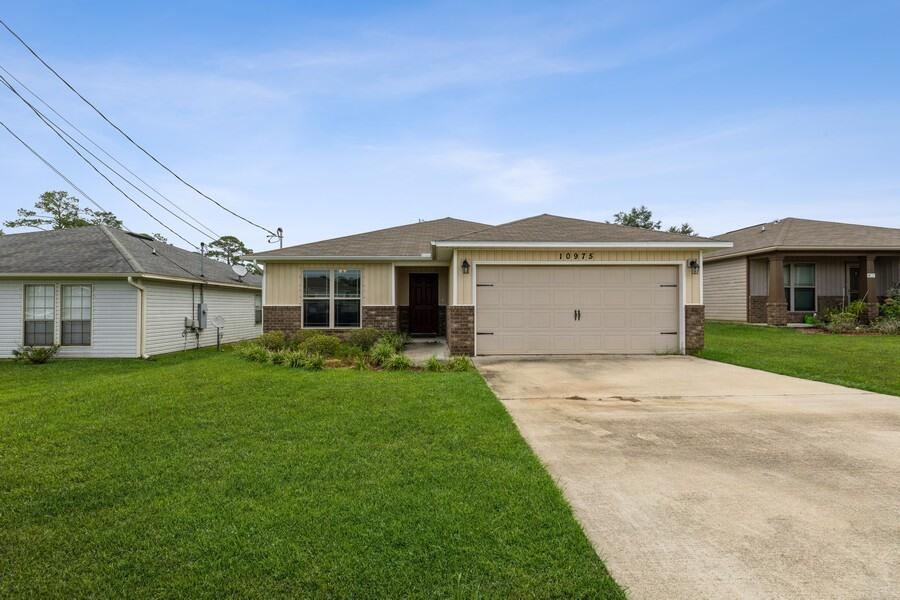 MAPLE OAKS - Residential