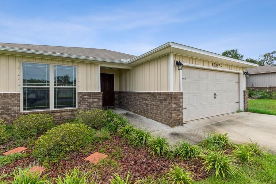 MAPLE OAKS - Residential