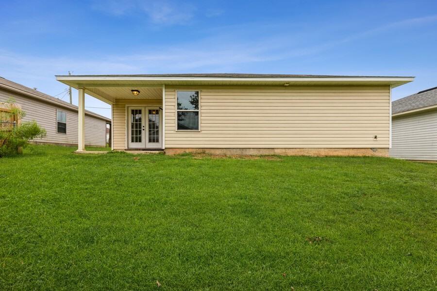 MAPLE OAKS - Residential