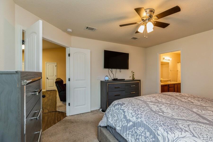 MAPLE OAKS - Residential