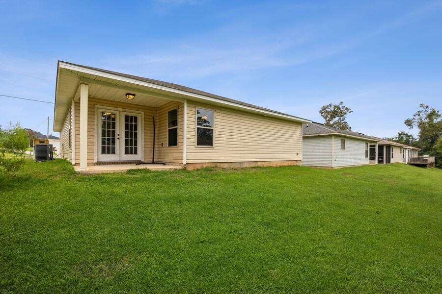 MAPLE OAKS - Residential